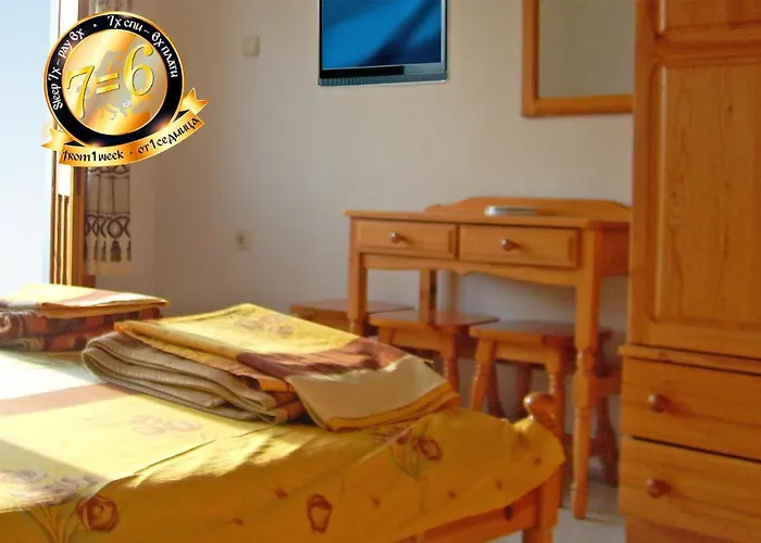 佩西恩迪切夫酒店 招待所 3*